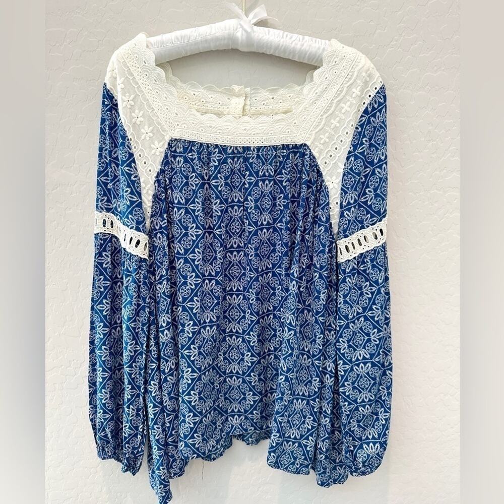 KORI AMERICA | Blue Boho Peasant Top Lace Eyelet Trim NWT | Small